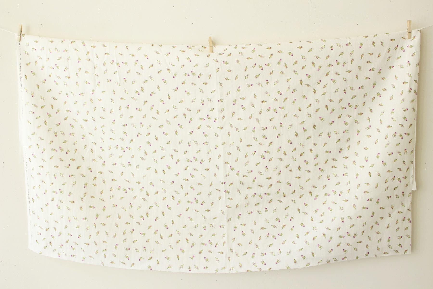 LINNET linen print Viola LINNETリネンプリント<br>薔薇つぼみ